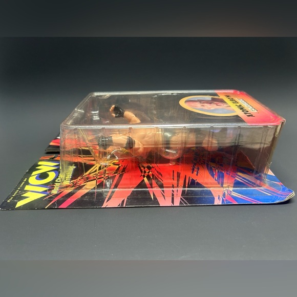 WCW 1998 ATOMIC ELBOW GOLDBERG ACTION FIGURE Brand New In Package Toymakers - Picture 7 of 9